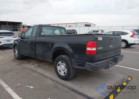 2005 Ford F-150 Stx/Xl/Xlt z USA, uszkodzony, nr VIN 1FTRF12275NB10452